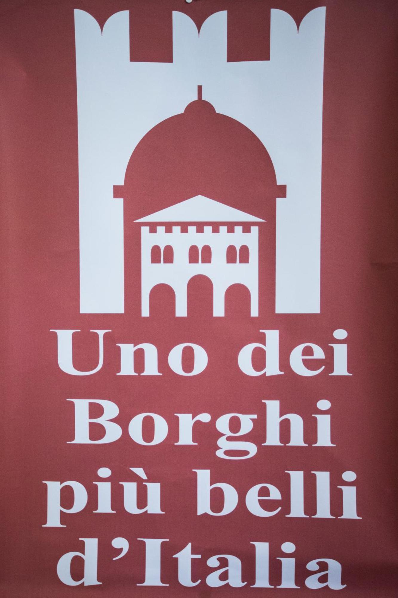 Sopra La Piazza Villa Agira Exteriör bild